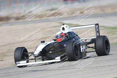 media/Oct-25-2025-CalClub SCCA (Sat) [[34c778dfbe]]/Group 3/Qualifying/